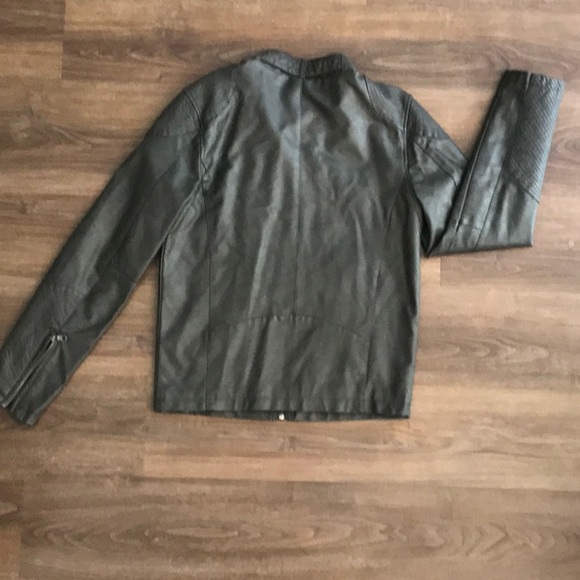 Gently Worn Leather Jacket - Picture 3 of 4